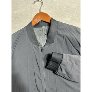 Lululemon Switch Over Bomber Jacket Mens Large Black Goose Down Full Zip Puffer